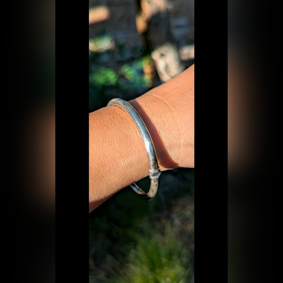 Vintage Milor Italy 925 Sterling Silver Oval Hinged Bangle Bracelet MILOR - Picture 2 of 7